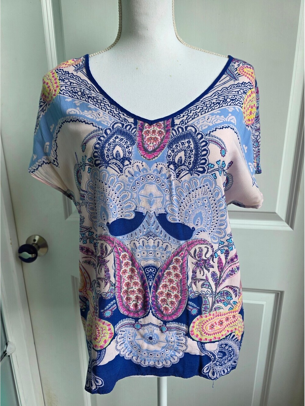 Paisley Rayon Dolman Sleeve Top Size Medium